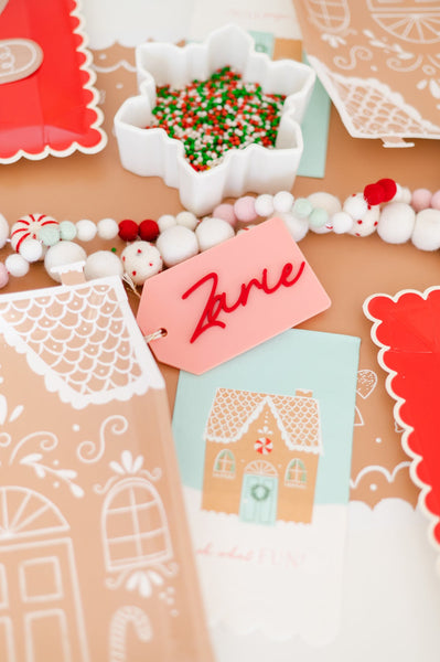 Gingerbread Scalloped Guest Napkin